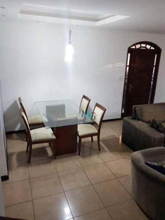 Imagem Casa com 3 Quartos à Venda, 192 m² em Campo Grande - Rio De Janeiro