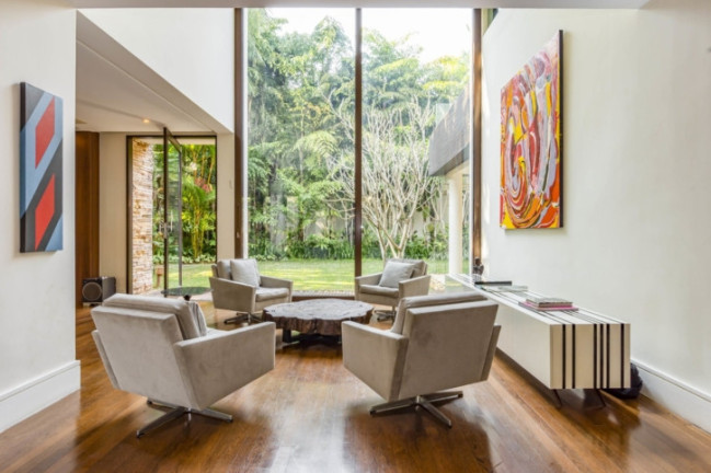 Casa com 4 Quartos à Venda,  em Jardim Europa - São Paulo