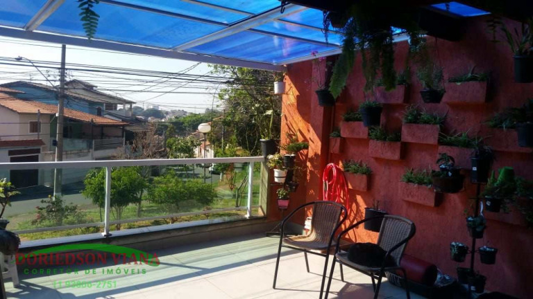 Imagem Sobrado com 3 Quartos à Venda, 250 m² em Jardim Santa Clara - Guarulhos
