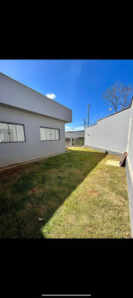 Imagem Casa com 2 Quartos à Venda, 68 m² em Goiânia