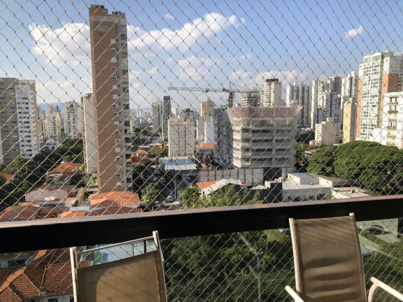 Apartamento com 3 Quartos à Venda, 146 m² em Sumaré - São Paulo