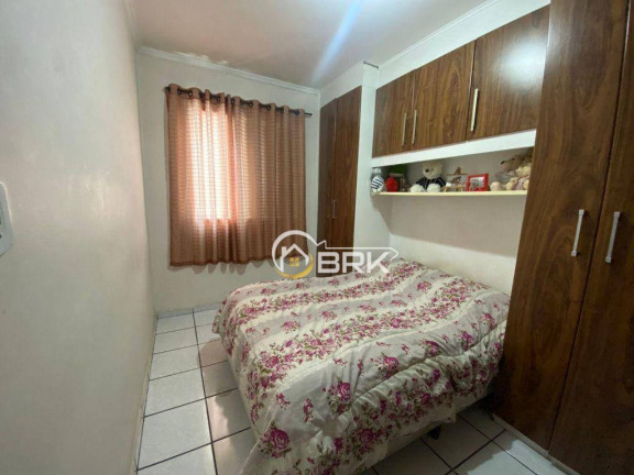 Apartamento com 2 Quartos à Venda ou Locação, 55 m² em Vila Carmosina - São Paulo