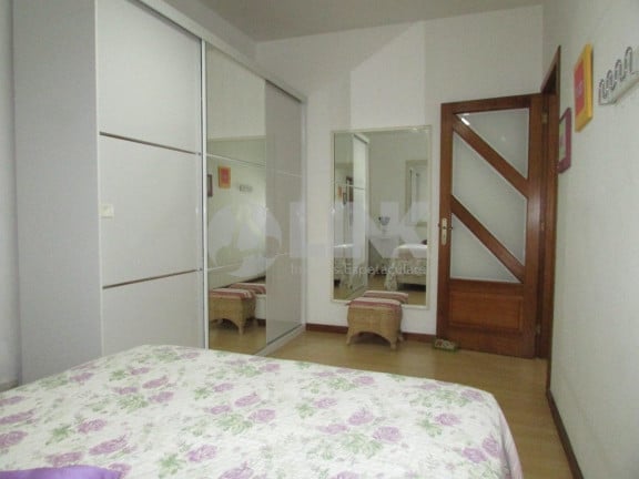 Imagem Apartamento com 2 Quartos à Venda, 44 m² em Moinhos De Vento - Porto Alegre