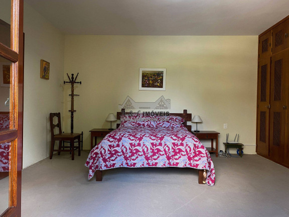 Imagem Apartamento com 3 Quartos à Venda, 132 m² em Colinas Do Capivari - Campos Do Jordão