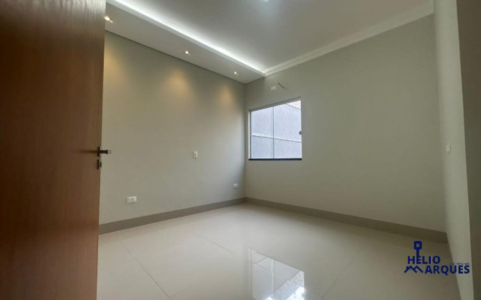 Imagem Casa com 3 Quartos à Venda, 192 m² em Jardim Itatiaia - Campo Grande