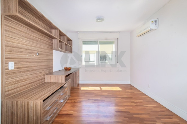 Apartamento com 3 Quartos à Venda, 115 m² em Moinhos De Vento - Porto Alegre