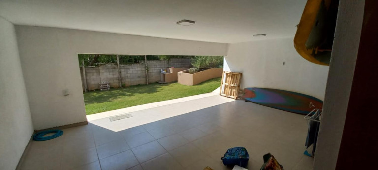 Imagem Casa de Condomínio com 5 Quartos à Venda, 350 m² em Centro - Piracaia