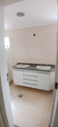 Imagem Apartamento com 4 Quartos à Venda, 205 m² em Gonzaga - Santos