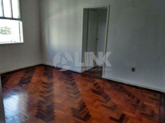 Apartamento com 3 Quartos à Venda, 73 m² em Floresta - Porto Alegre