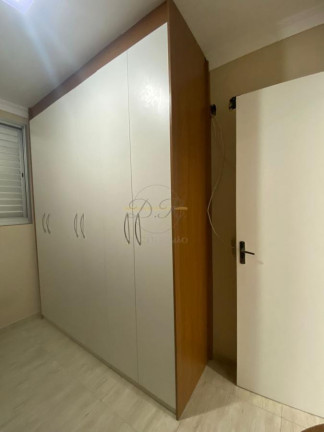 Imagem Apartamento com 2 Quartos à Venda, 50 m² em Vila Mercês - Carapicuíba