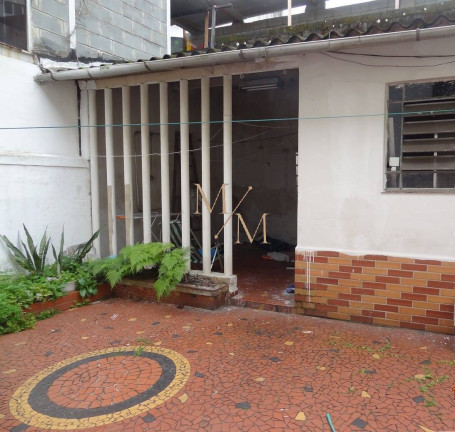 Imagem Casa com 4 Quartos à Venda, 196 m² em Embaré - Santos