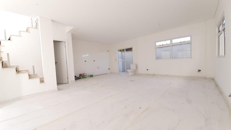 Imagem Apartamento com 3 Quartos à Venda, 120 m² em Uberaba - Curitiba