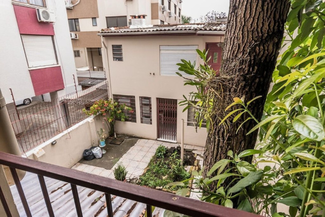 Imagem Casa com 5 Quartos à Venda, 200 m² em Rio Branco - Porto Alegre