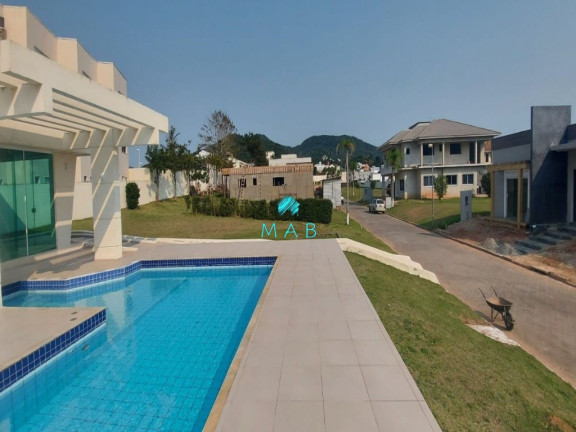 Imagem Casa com 4 Quartos à Venda, 385 m² em Ingleses Do Rio Vermelho - Florianópolis