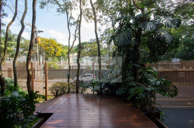Casa com 3 Quartos à Venda, 448 m² em Jardim Guedala - São Paulo