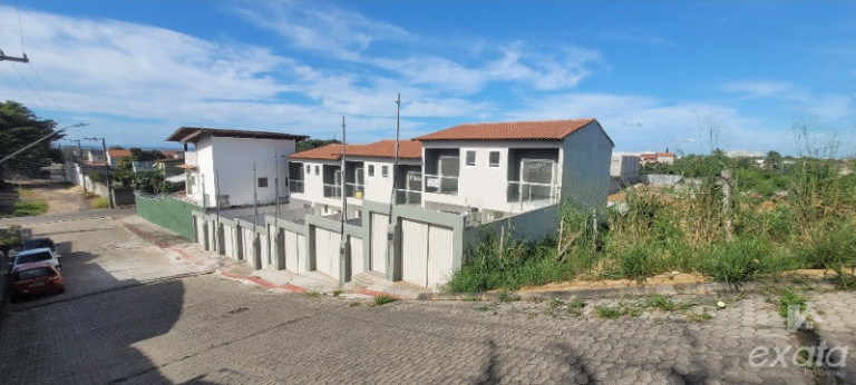 Imagem Casa com 2 Quartos para Alugar ou Temporada, 72 m² em São Francisco - Serra