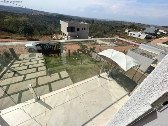 Imagem Casa com 3 Quartos à Venda, 500 m² em Vivendas Do Vale - Mateus Leme
