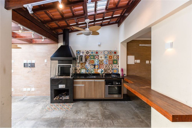 Casa com 2 Quartos à Venda, 136 m² em Jardim Aeroporto - São Paulo