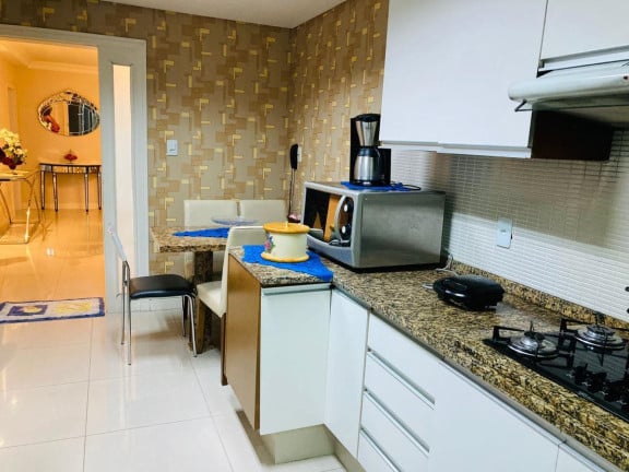 Imagem Apartamento com 4 Quartos para Alugar,  em Centro - Balneário Camboriú