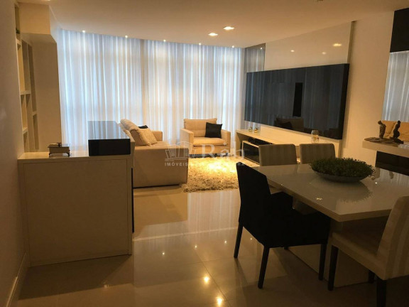 Imagem Apartamento com 3 Quartos à Venda, 132 m² em Centro - Balneário Camboriú