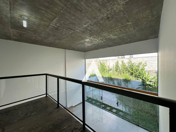 Imagem Casa com 4 Quartos à Venda, 200 m² em Vargem Grande - Teresópolis
