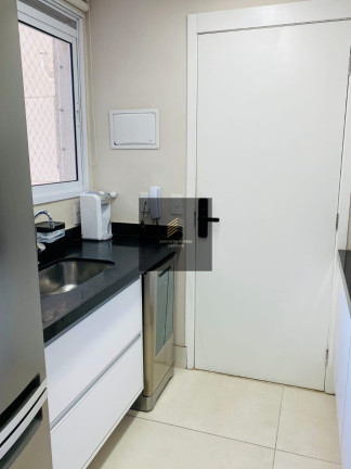 Imagem Apartamento com 3 Quartos à Venda, 116 m² em Jardim Das Acácias - São Paulo