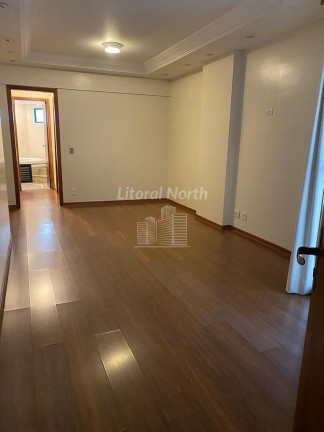 Imagem Apartamento com 3 Quartos à Venda, 662 m² em Centro - Balneário Camboriú