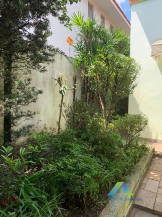 Casa com 4 Quartos à Venda, 200 m² em Moema - São Paulo