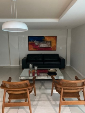 Imagem Imóvel com 1 Quarto à Venda, 70 m² em Braga - Cabo Frio