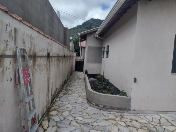 Imagem Casa com 3 Quartos à Venda, 160 m² em Portal Da Serra - Caldas