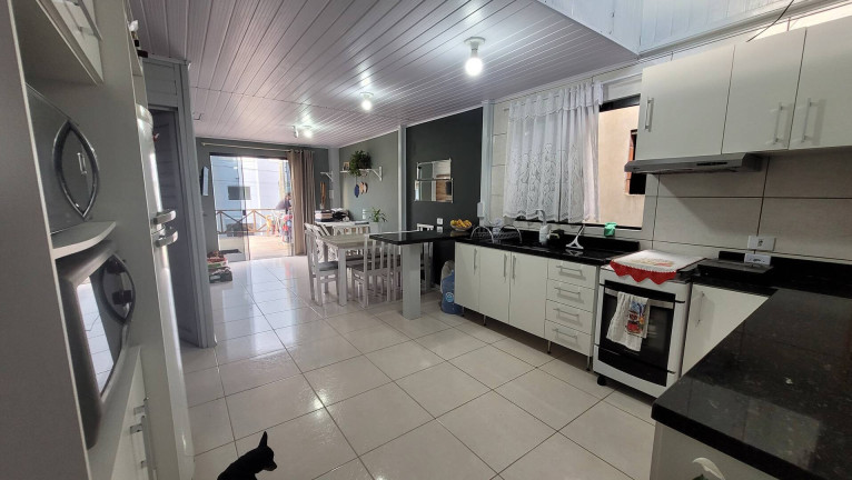 Imagem Casa com 3 Quartos à Venda, 150 m² em Itajuba - Barra Velha