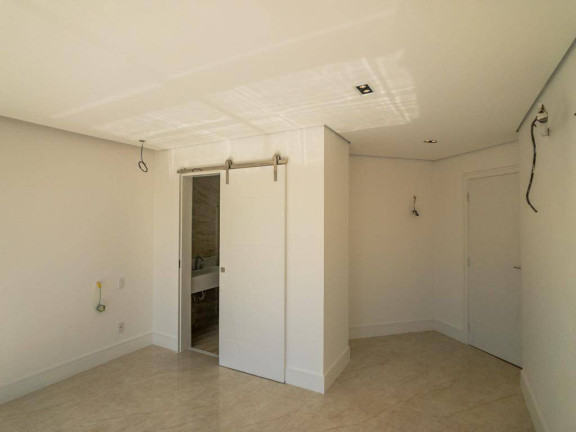 Imagem Casa de Condomínio com 4 Quartos à Venda, 1.533 m² em Barra Da Tijuca - Rio De Janeiro