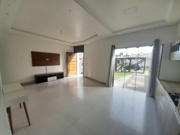Imagem Casa com 2 Quartos à Venda, 66 m² em Zona Norte - Capao Da Canoa