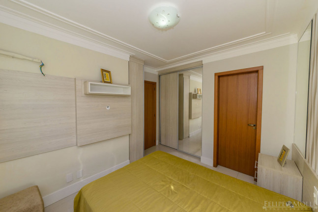 Imagem Apartamento com 2 Quartos à Venda, 86 m² em Medianeira - Porto Alegre