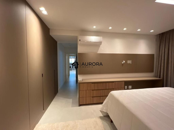 Imagem Cobertura com 3 Quartos à Venda, 146 m² em Centro - Balneário Camboriú