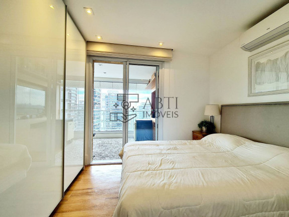 Imagem Apartamento com 3 Quartos à Venda, 230 m² em Brooklin - São Paulo
