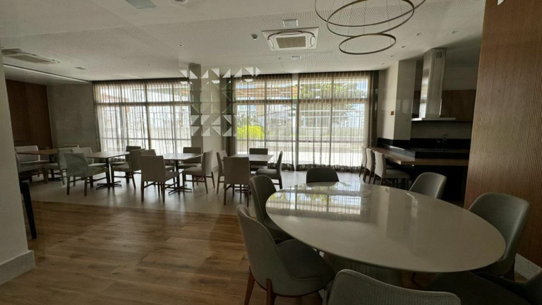 Imagem Apartamento com 2 Quartos à Venda, 90 m² em Costa Azul - Salvador