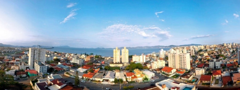 Imagem Apartamento com 2 Quartos à Venda, 136 m² em Barreiros - São José