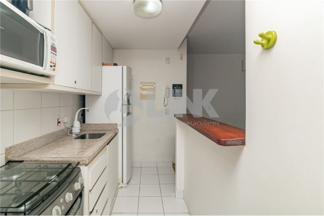 Apartamento com 3 Quartos à Venda, 68 m² em Vila Ipiranga - Porto Alegre