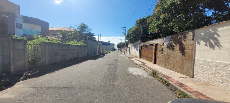 Foto do imóvel: Terreno à Venda, 360 m² em Estância Monazítica - Serra