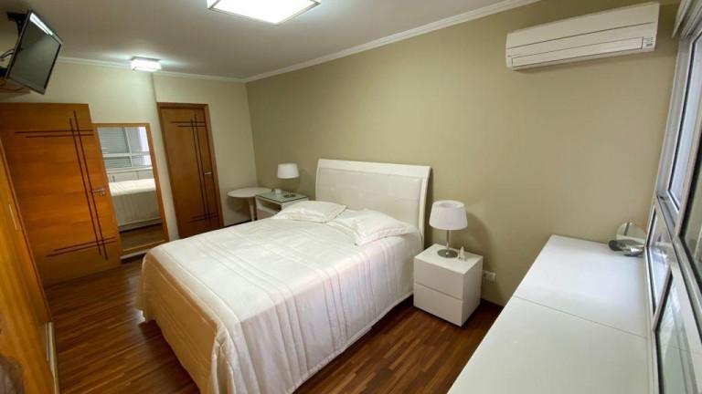 Imagem Apartamento com 3 Quartos à Venda, 122 m² em Moema - São Paulo