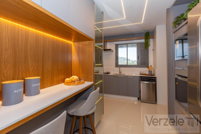 Imagem Apartamento com 4 Quartos à Venda, 182 m² em Centro - Balneário Camboriú