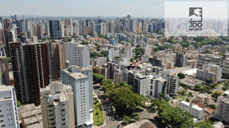 Apartamento com 2 Quartos à Venda, 78 m² em água Verde - Curitiba