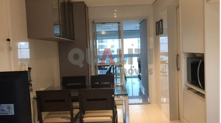 Imagem Apartamento com 4 Quartos à Venda, 204 m² em Moema - São Paulo