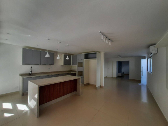 Casa com 5 Quartos à Venda, 209 m² em Riviera De São Lourenço - Bertioga