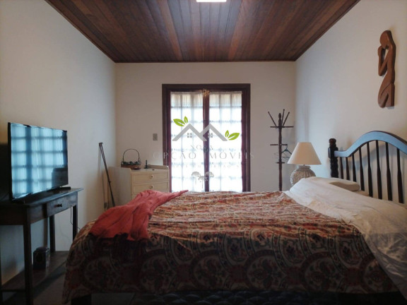 Apartamento com 3 Quartos à Venda, 75 m² em Vila Capivari - Campos Do Jordão