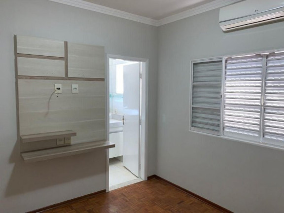 Imagem Casa com 3 Quartos à Venda, 150 m² em Jardim Eugênia - Bauru