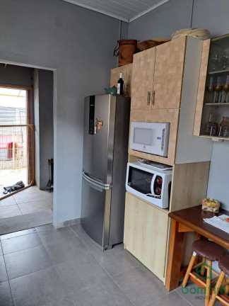 Imagem Casa com 3 Quartos à Venda, 200 m² em Sarandi - Porto Alegre