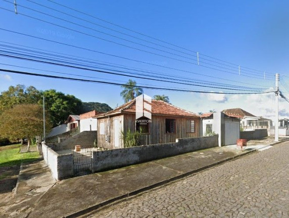 Imagem Casa com 2 Quartos à Venda, 249 m² em Itararé - Santa Maria