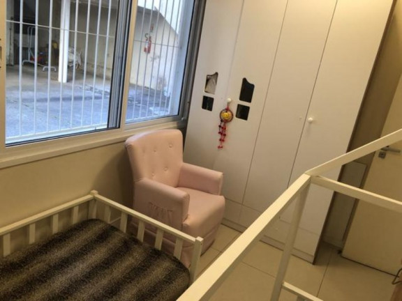 Imagem Apartamento com 2 Quartos à Venda, 75 m² em Moinhos De Vento - Porto Alegre